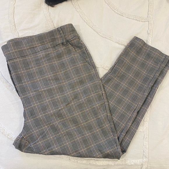 Pennington’s Plus Grey Plaid Straight Leg Pants Size 26 - Picture 1 of 7